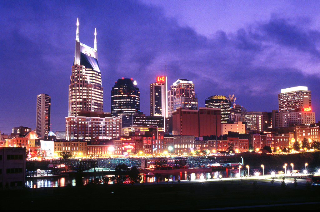 Nashville-skyline-night